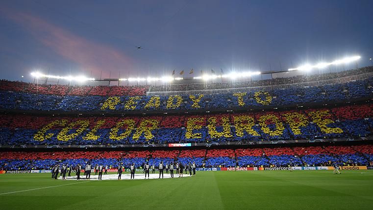 The mosaic of the FC Barcelona in the Camp Nou in front of the Liverpool