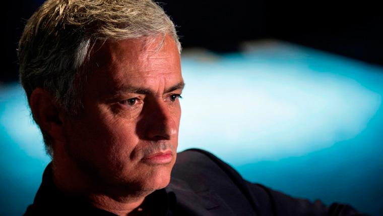 José Mourinho in an advertising commitment