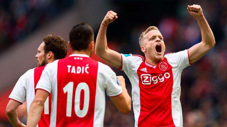 Donny Go of Beek celebrates a goal with the Ajax