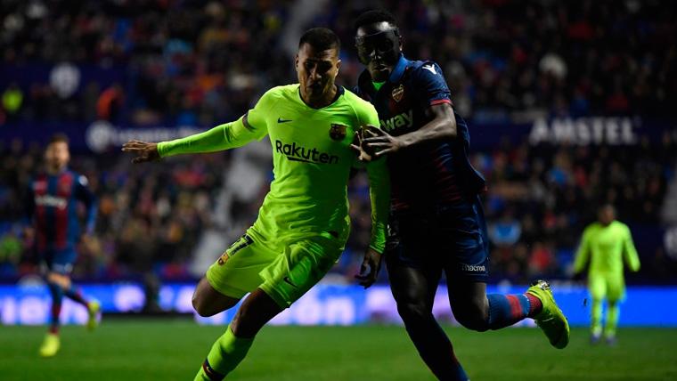 Jeison Murillo in a party with the FC Barcelona