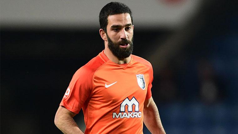 It burn Turan in a party of the Istambul Basaksehir