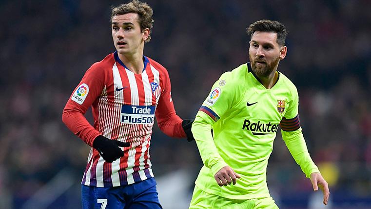 Messi and Griezmann in a party between the Barça and the Atleti