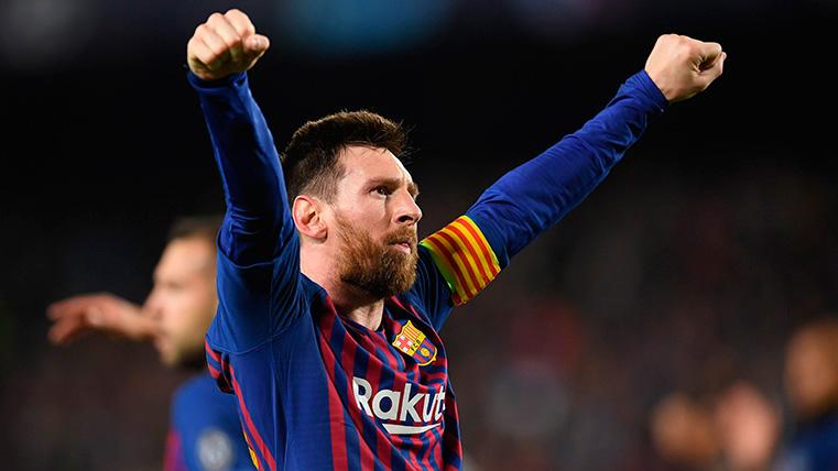 Leo Messi, celebrating a marked goal against Valencia