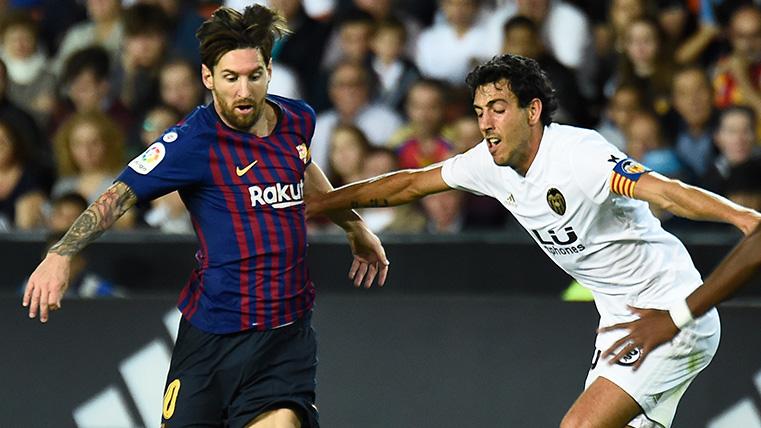 Dani Parejo en un partido contra el FC Barcelona