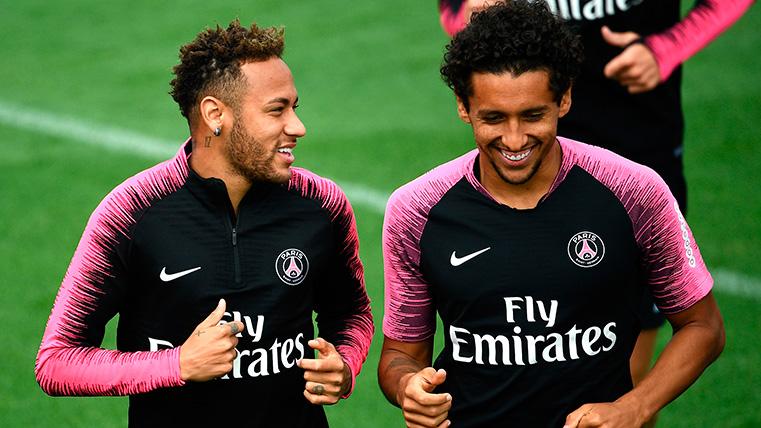 Marquinhos And Neymar in a training with the PSG