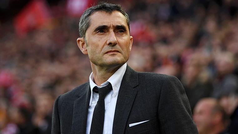 Ernesto Valverde in a party this year with the Barça