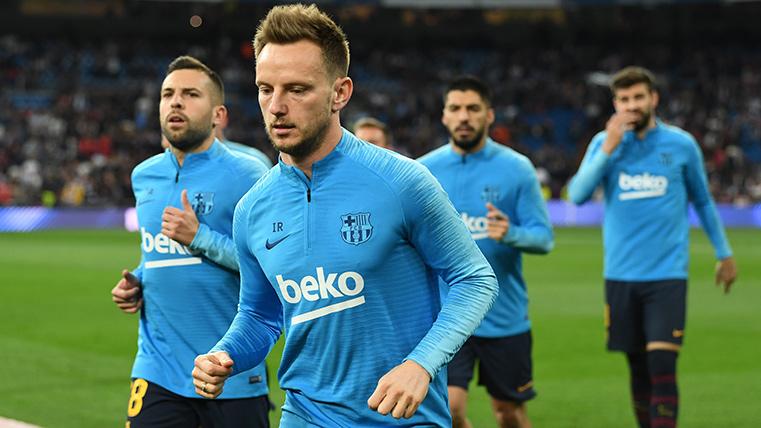 Ivan Rakitic, during a warming with the FC Barcelona