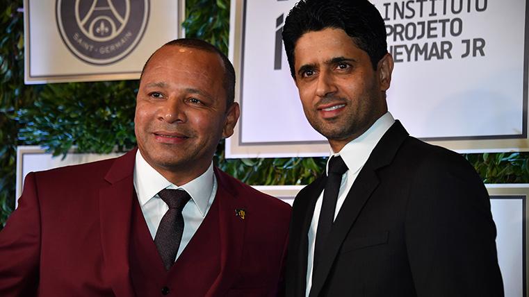 Neymar padre, junto a Nasser Al-Khelaifi en una imagen de archivo