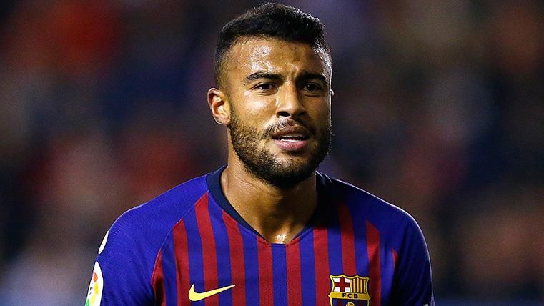 Rafinha In a party with the Barça in League