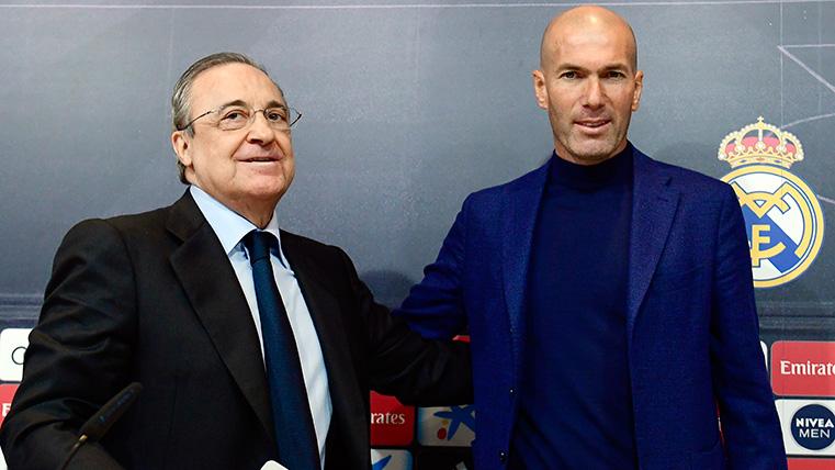 Zidane y Florentino en la despedida del francés