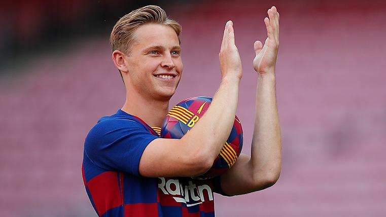 Frenkie Of Jong, during the official presentation in the Camp Nou