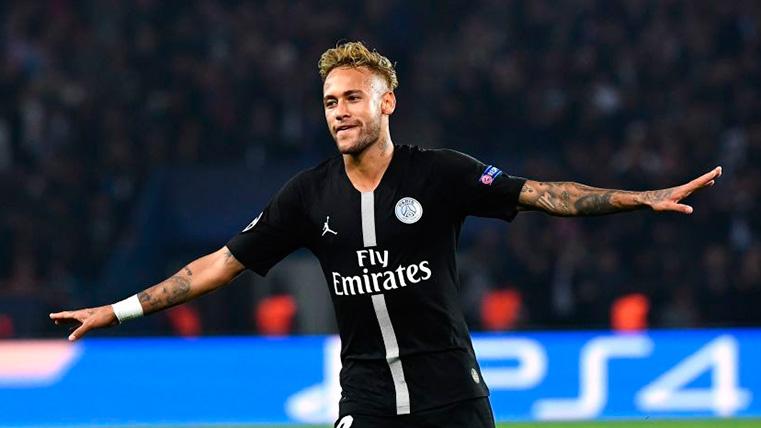 Neymar, durante la celebración de un gol