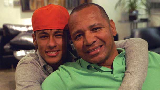 Neymar júnior y su padre concedieron una entrevista donde se defendieron de todas las acusaciones sobre su persona 
