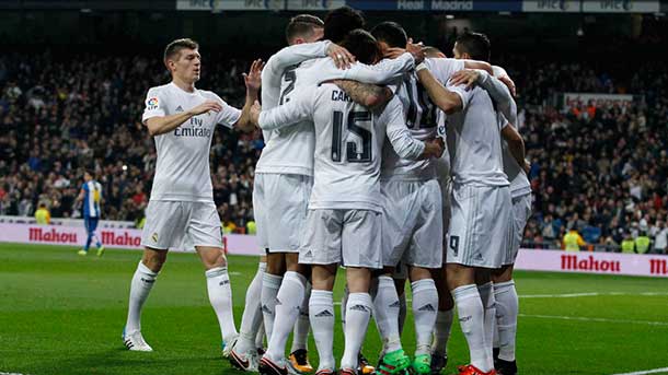 The white group goleó by six to zero to the rcd espanyol in a party without practically rival