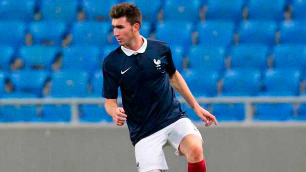 The central of the athletic aymeric laporte and the side of the villarreal, adrián marin, candidates to reinforce the fc barcelona