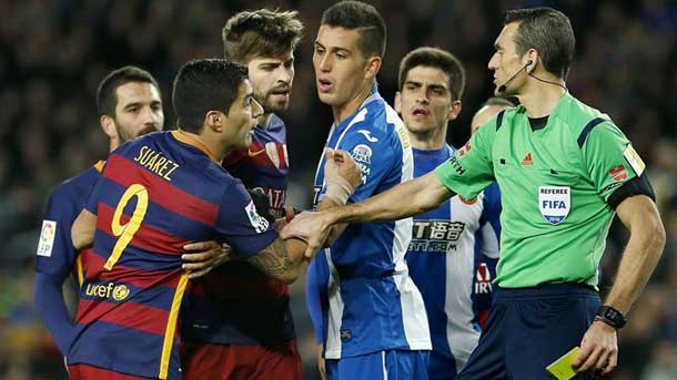 The barça has in mind the aggression of pau lópez to messi that did not see the referee
