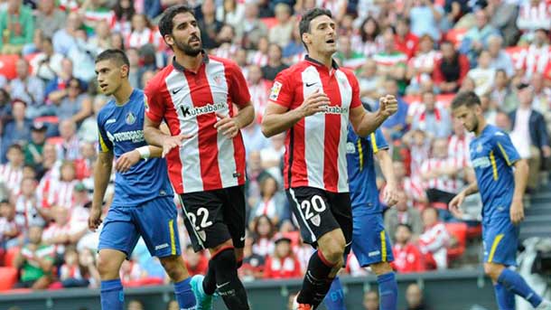 The Basques will have to travel to barcelona with the drops of raúl garcía and artiz aduriz
