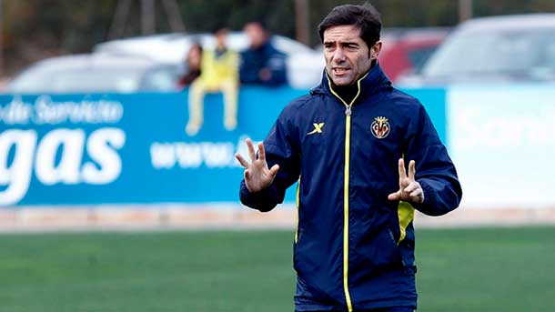 El entrenador del conjunto valenciano afirmó en rueda de prena que no han habido contactos entre fc barcelona y villarreal por denis suárez