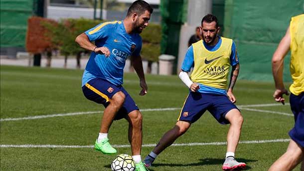 The Barcelona players attended in his free day to a session of voluntary training to be to tone of face to the party of glass of the Wednesday