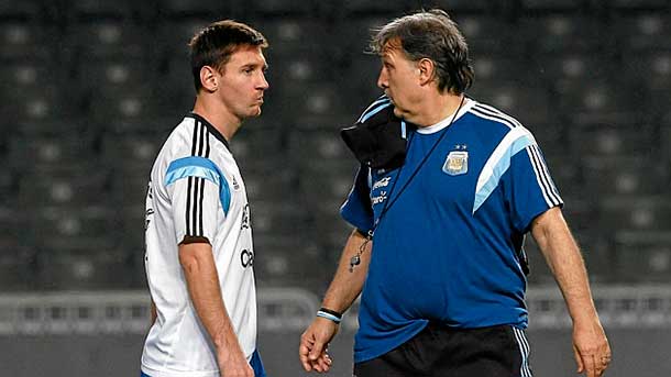 The seleccionador Argentinian tata martino affirmed that the player of the fc barcelona read messi will not be in the olympic games of rio of janeiro
