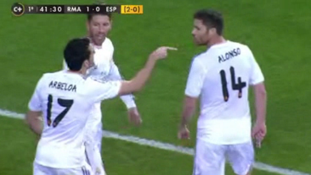 Bouquets had to separate to arbeloa and xabi alonso