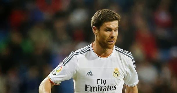 Xabi alonso renews with the real madrid until 2016