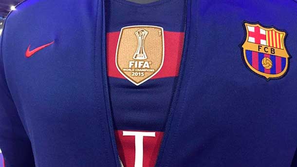 T-shirt-fc-barcelona-shield-campeon-world-36770.jpg