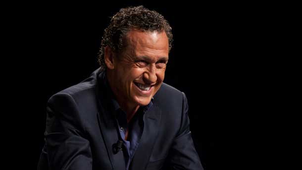 Valdano Compares to the real madrid with the fc barcelona of núñez