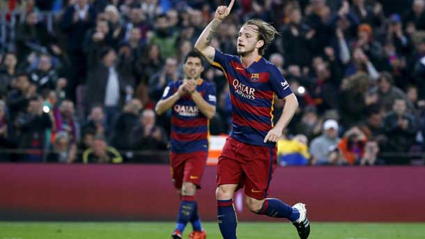 The midfield players of the barça regretted the bad result in front of the depor