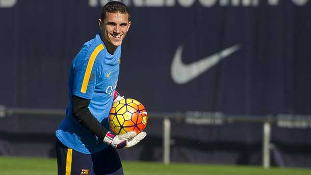 The third goalkeeper of the fc barcelona thinks that with work and proof will be able to play more