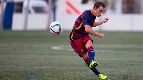 The captain of the barça b says to be very agusto in the barça and that it wants to be still in the team