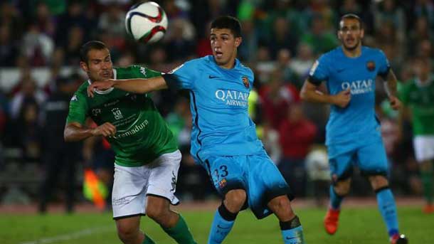The extreme youngster of the filial debuted with the fc barcelona against the villanovense