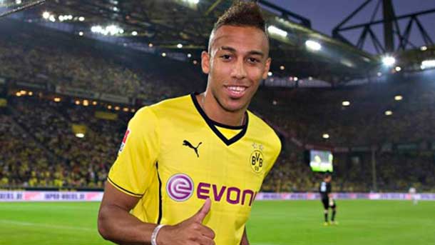 Aubameyang Also calls the attention of the fc barcelona