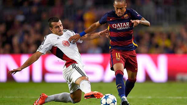 It hallucinates with the 5 better tricks of neymar in the barça