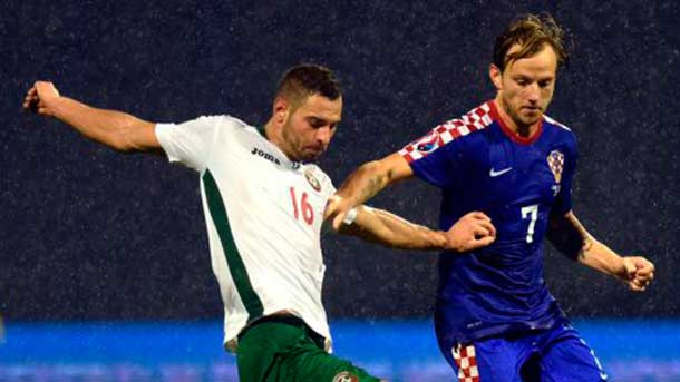 Rakitic marca en la goleada de croacia a bulgaria (3 0)