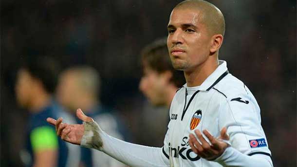 The signing of feghouli is not prioritario for the fc barcelona