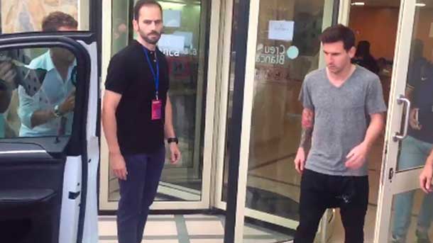 Leo messi abandoned the hospital where have done him the proofs limping and serious