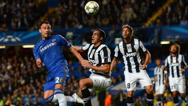 Chelsea and juventus, sunk in the classification of premier league and series to