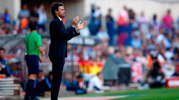 The trainer of the fc barcelona, luis enrique, gives party to his until the Monday