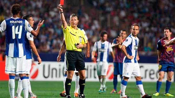 The Dutch referee björn kuipers, old known, will arbitrate the blunt ace fc barcelona