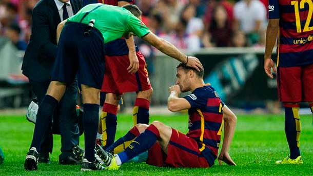 The central of the fc barcelona vermaelen has gone back to lesionarse with the fc barcelona in front of the athletic