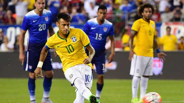 The star of the selection of brasil ensures that it is to disposal of dunga