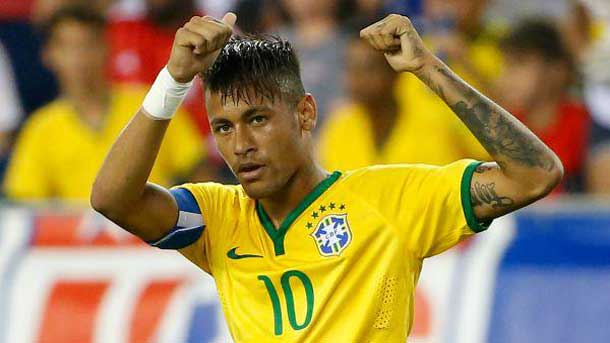 Neymar jr, impresionado y emocionado con un vídeo sobre él mismo