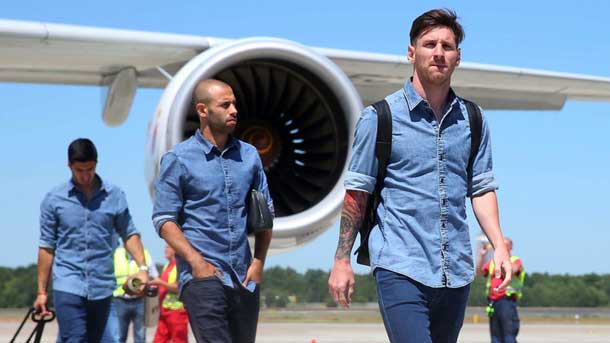Messi, mascherano and suárez have been headlines in the five official parties of the course