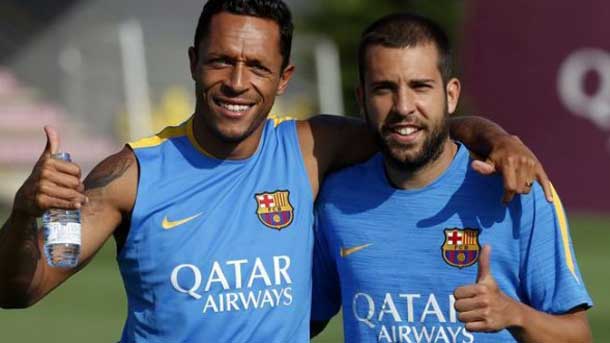 Jordi alba y adriano serán duda hasta el último momento para luis enrique