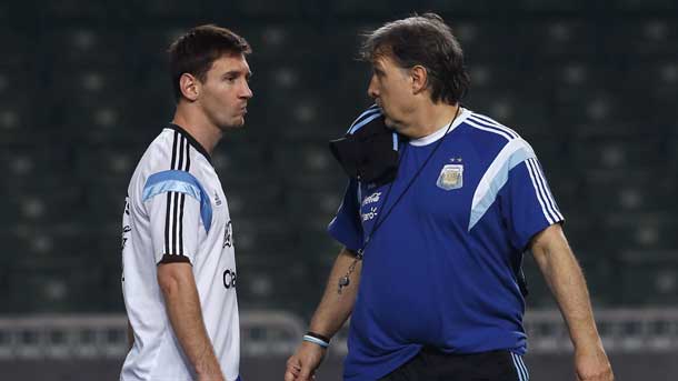 Se negará el astro argentino del fc barcelona a jugar con su país?