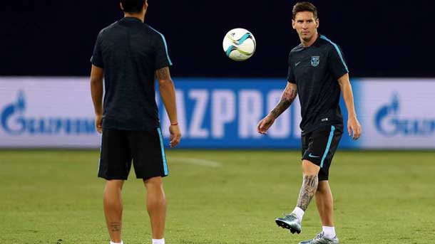 The Argentinian star of the fc barcelona  lució in the training