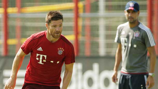 The midfield player of the bayern múnich played a friendly against the real madrid