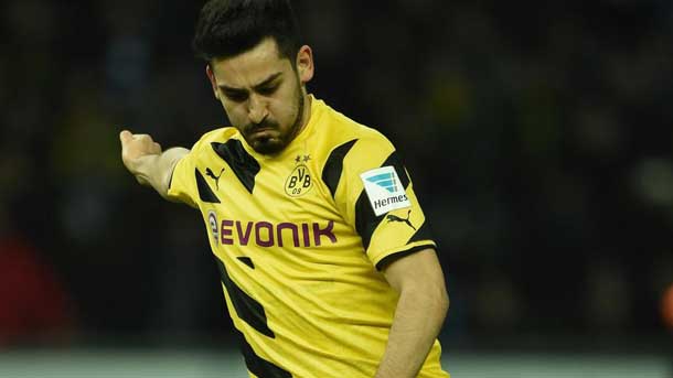 The midfield player germano decided to remain in the borussia dortmund