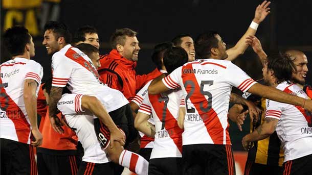 The fans of river plate already dream with confronting  to the fc barcelona